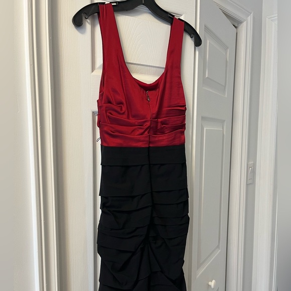 Dress size 6, Red satin top with black gathered skirt. - Picture 2 of 3